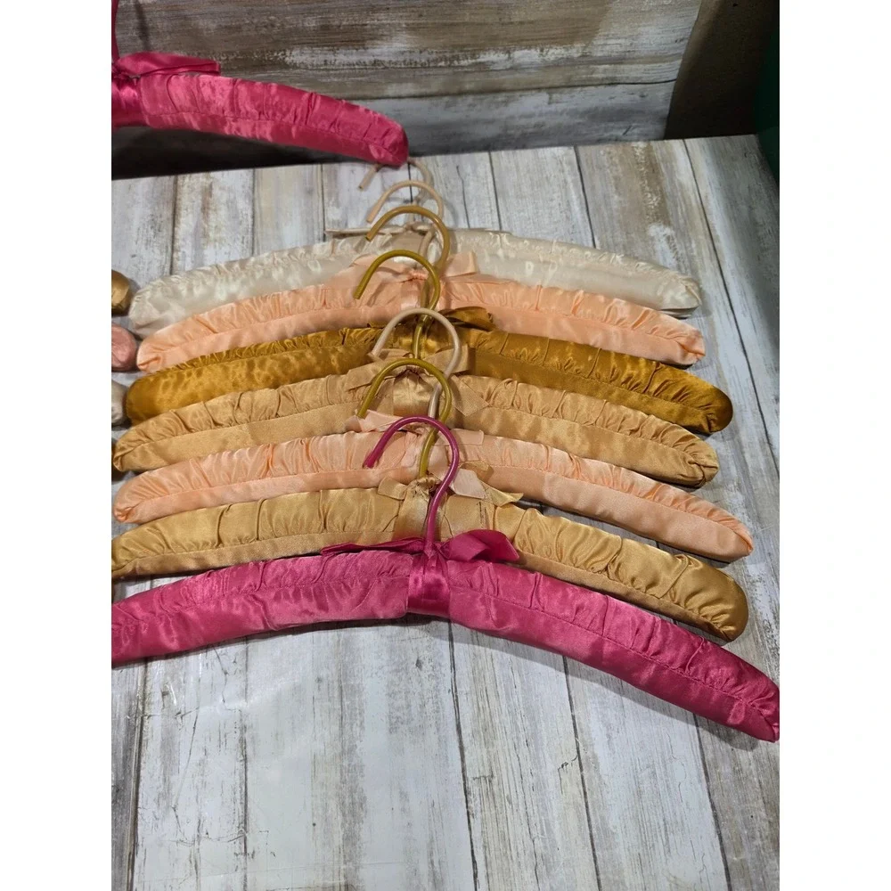 Vintage Padded‎ Satin Hangers Set of 15 Pink Gold Champagne Peach Bow Detail